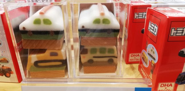 鈴廣のトミカかまぼこ ラインナップ